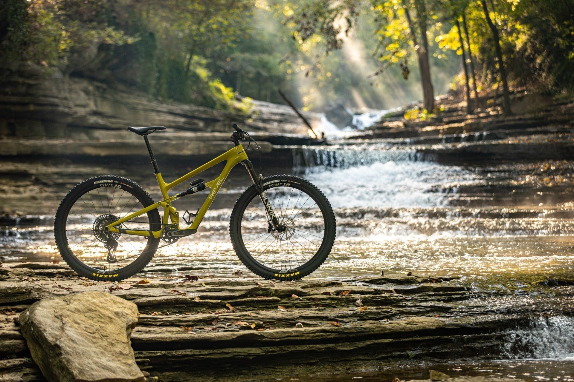Rascal SL Wins Pinkbike's 2026 Trail Bike Field Test – Revel Bikes
