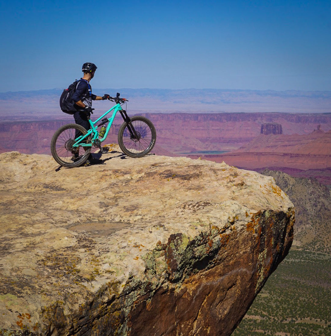 Revel-Rail-275-review-the-whole-enchilada-Moab-Camelbak-hawg-lr-30