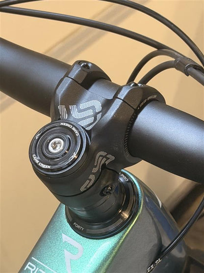 2025 Ritual SRAM Eagle 90 Medium Quantum Race - Demo Bike