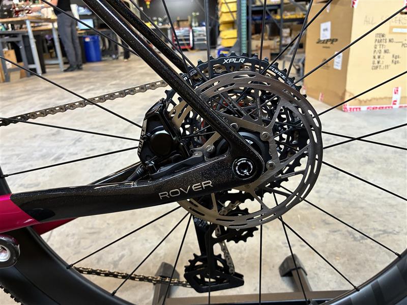 Rover SRAM Force XPLR Medium Zipp 303s  - Photo Shoot Bike