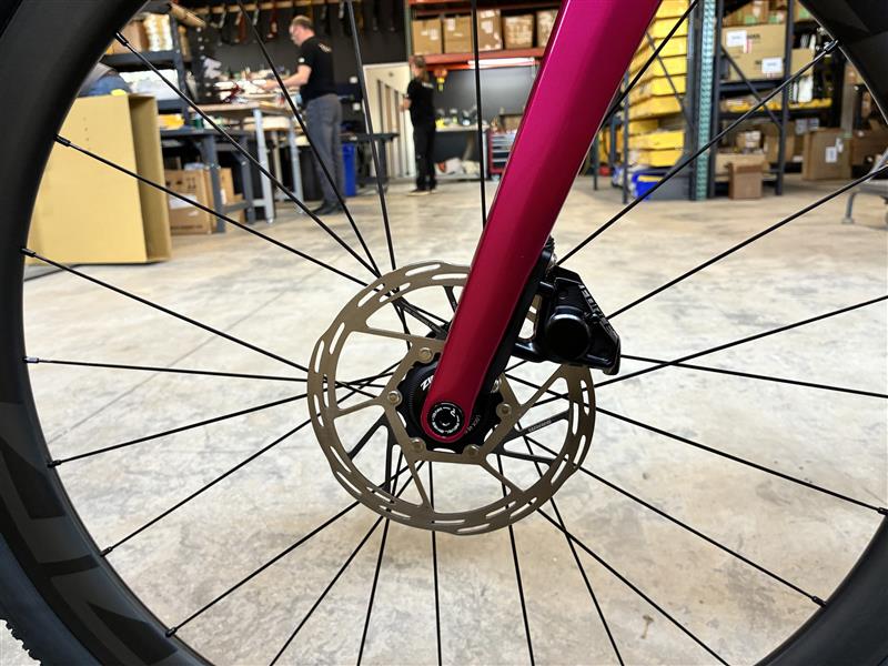 Rover SRAM Force XPLR Medium Zipp 303s  - Photo Shoot Bike