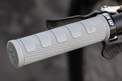 The Farlow Gap Grips