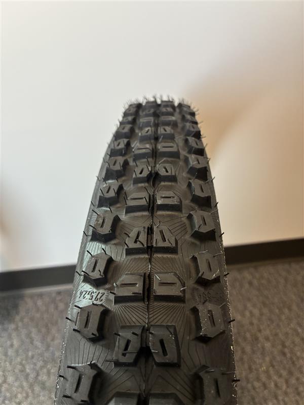 Continental Kryptotal 27.5' Rear Enduro Casing Tires